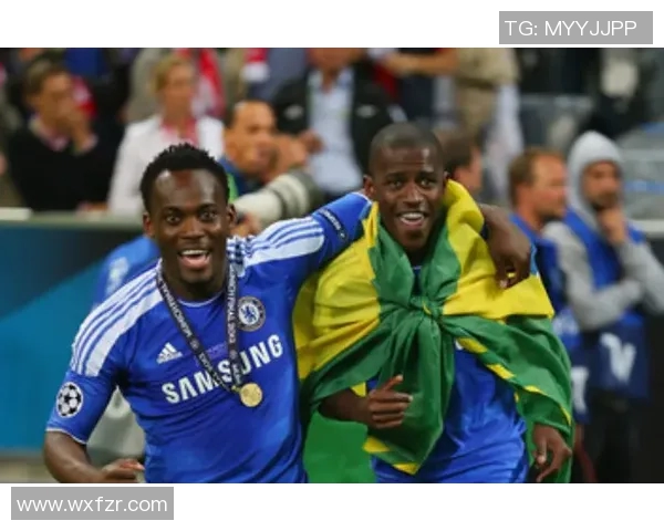 埃托奥：从非洲草根到世界足球巨星的传奇之路